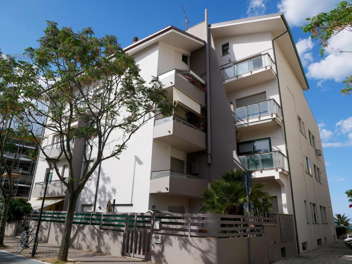 Attico 96 Pesaro Exterior foto